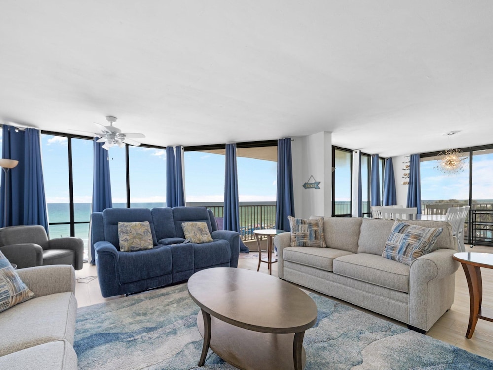Windward 408 at Edgewater