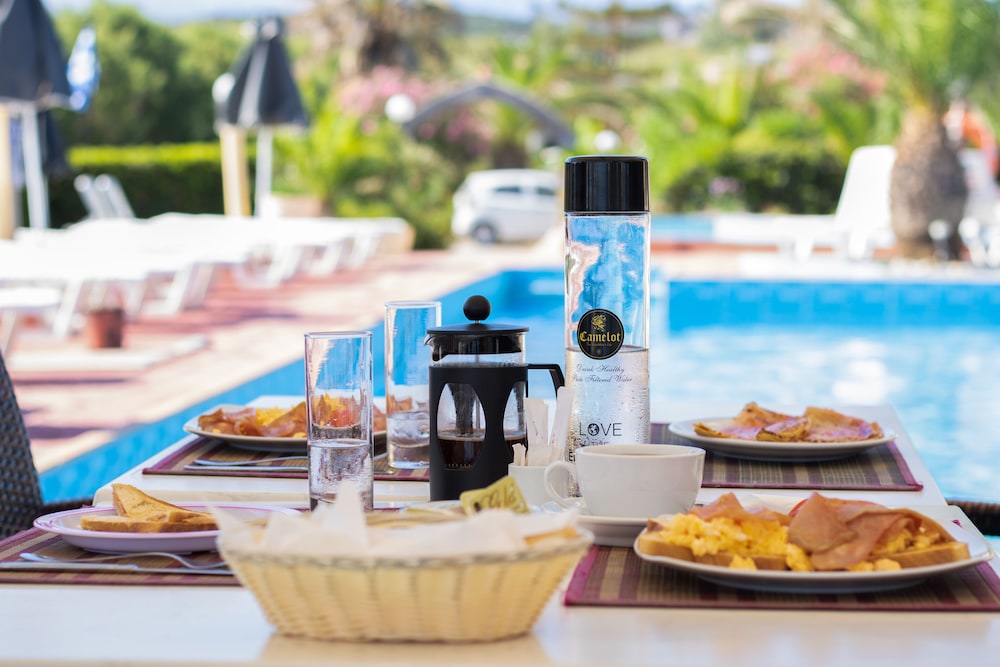 Stavros Villas and Apartments