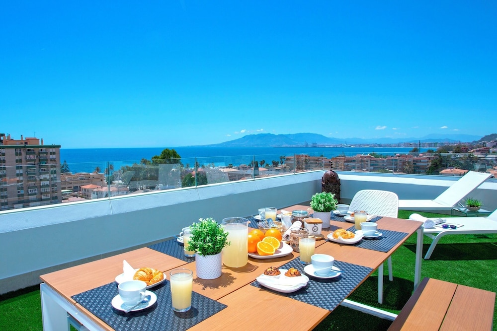 Genteel Home Elcano Terrace