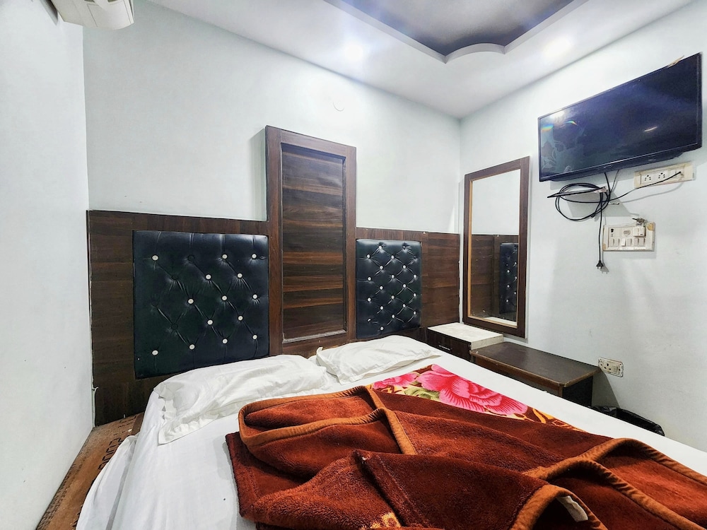 Hotel Shivans Palace