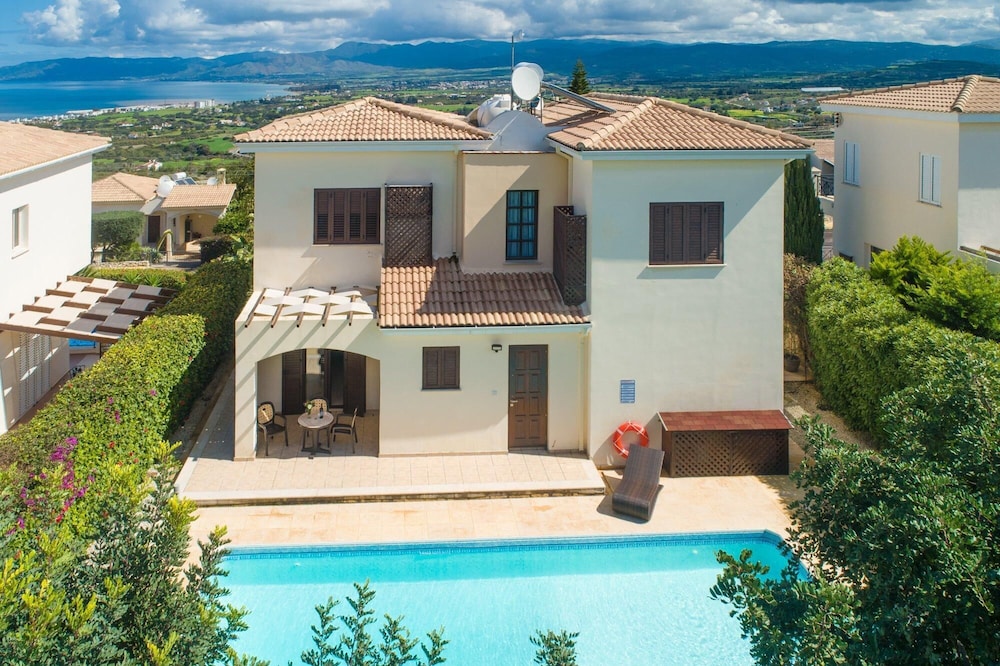 Villa Evelina Large Private Pool Walk to Beach Sea Views A C Wifi Eco-friendly - 3019 view 2
