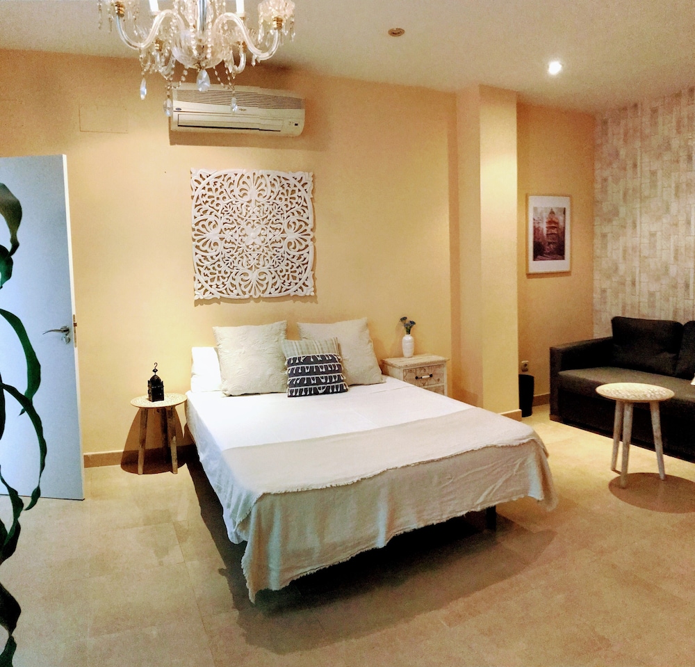 Triana Luxury Home