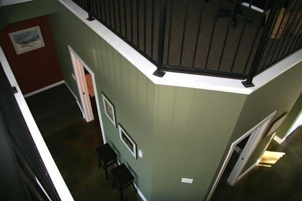 Crooked Tree Guest Suites