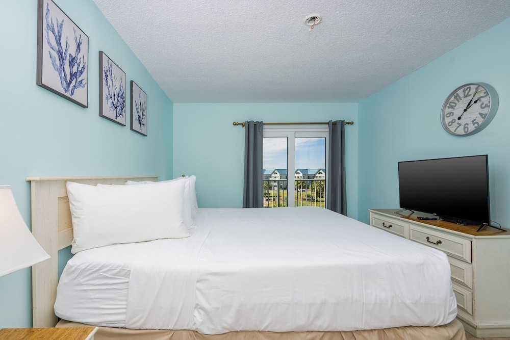 Royal Gulf Beach & Racquet Club 5210 2 Bedroom Condo