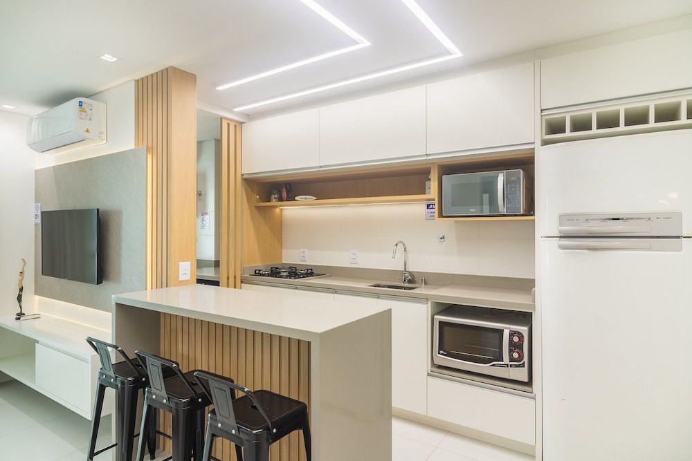 SHC - Condominium With Pool 50m From the Beach in Picarras