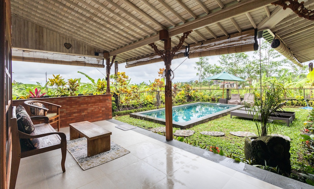 Devi's Place