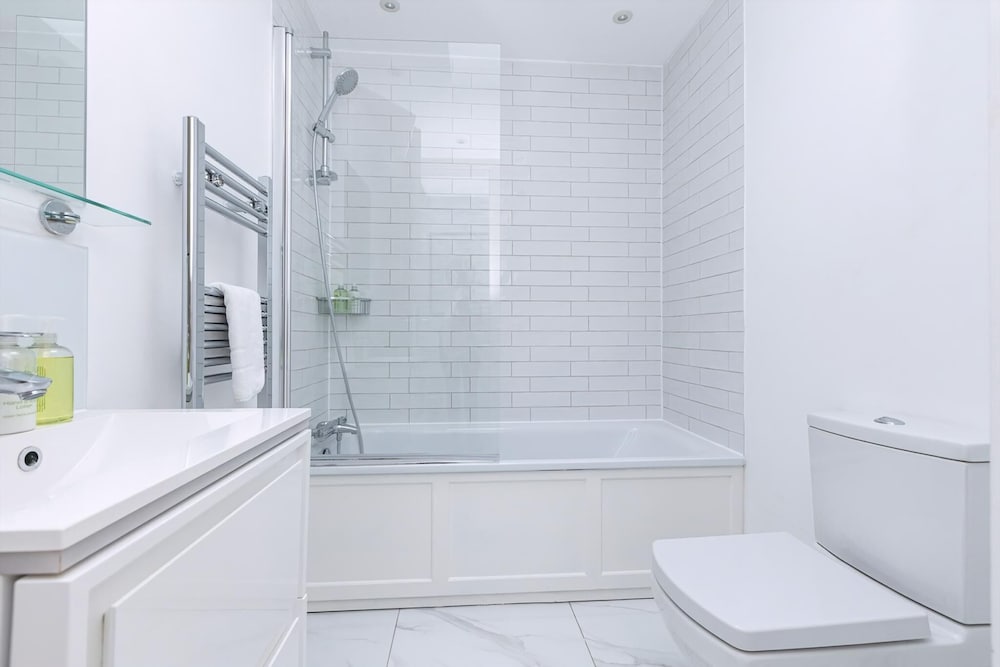 Stylish Three-bed Flat in Marylebone