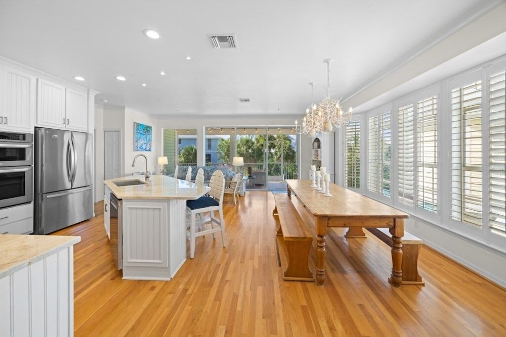 Summer Breeze 7 Bedroom Home