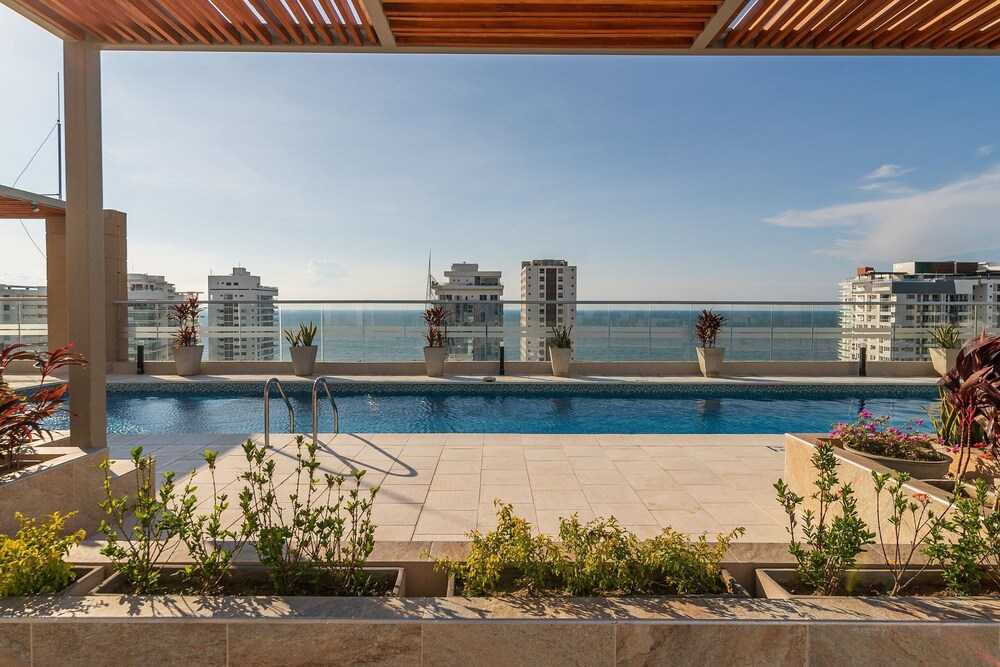 Salguero Suites