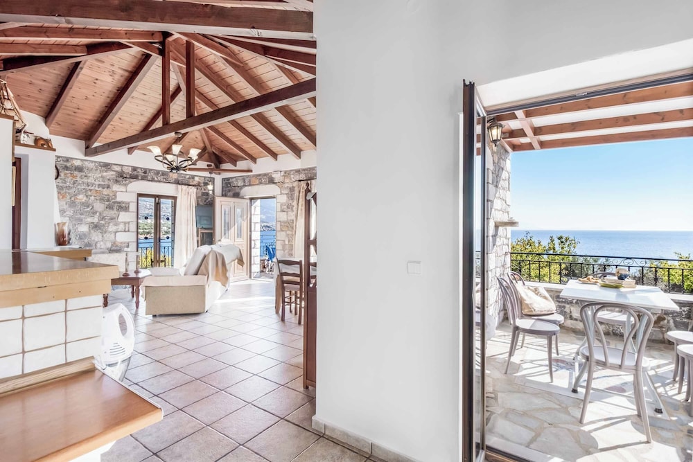 Villa Mulberry