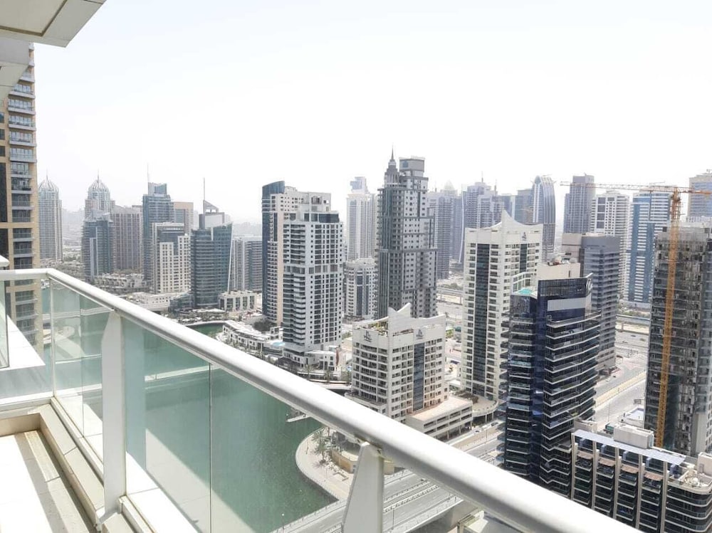 Golden Stay Vacation Continental Tower