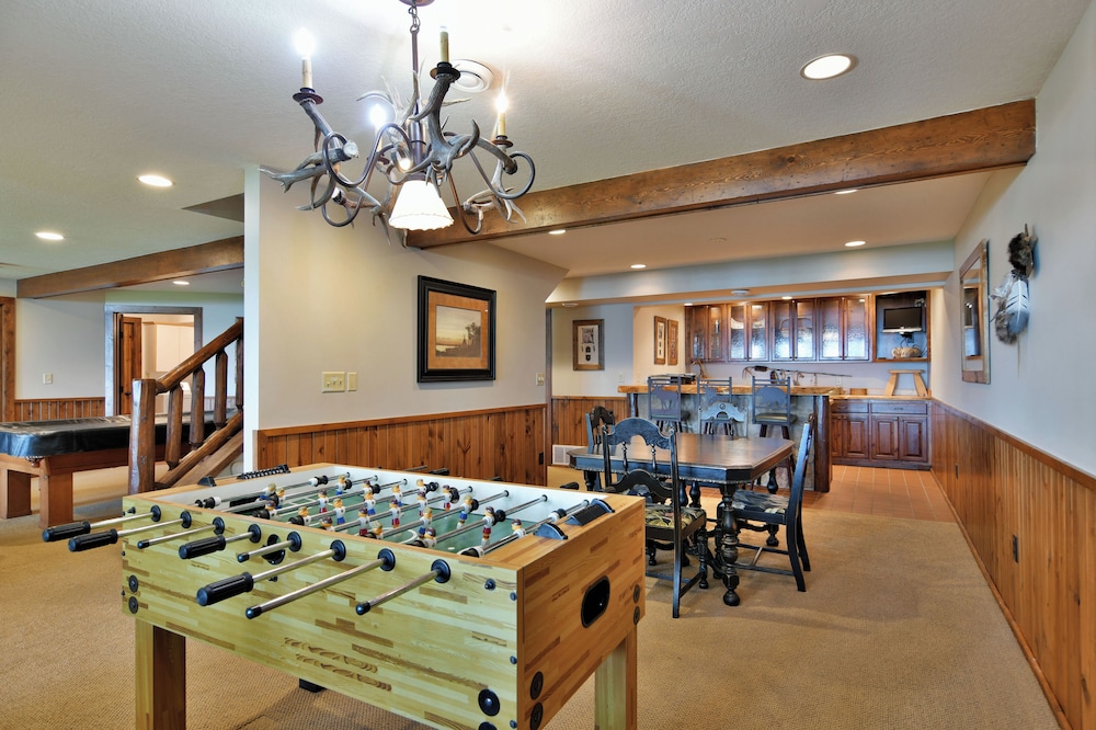 Lumberjack Lodge view 2