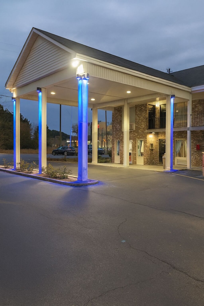 Best Inn of Manning