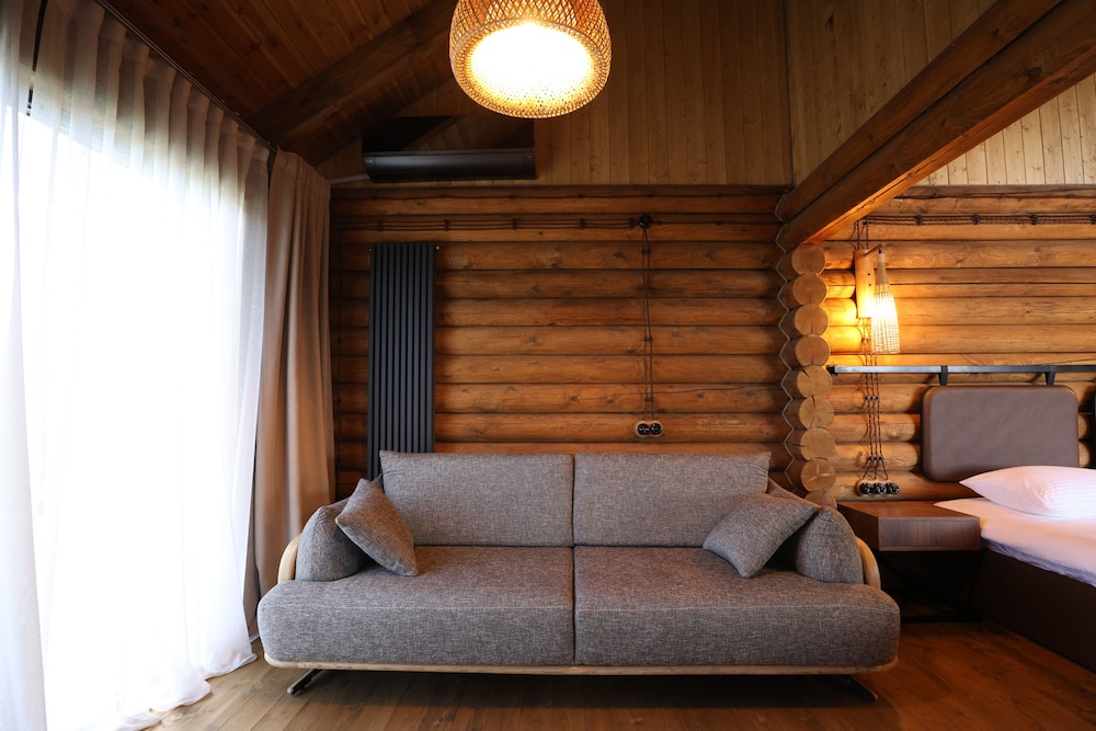 Homma Village House