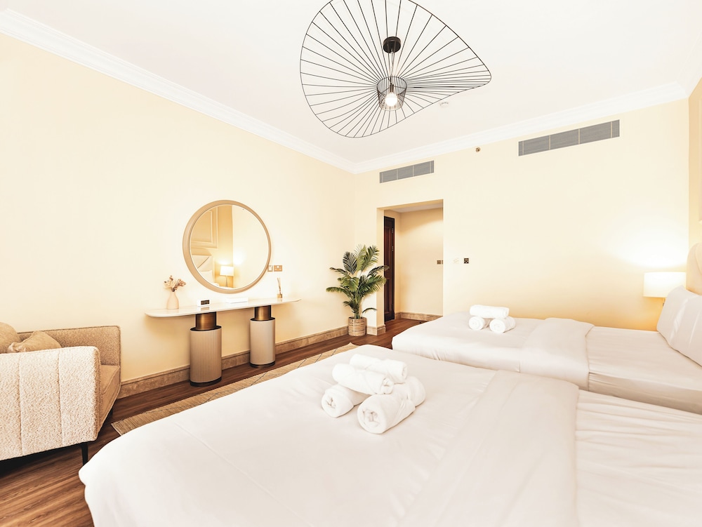 New Fairmont Residences by Propigo