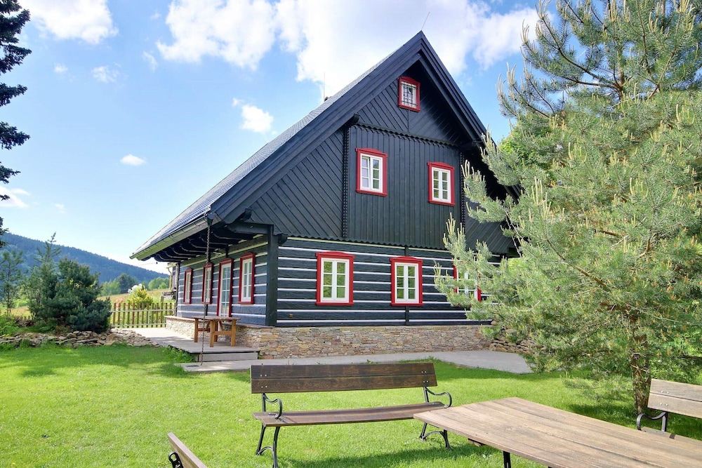 Villa in Horni Marsov With Finnish Sauna