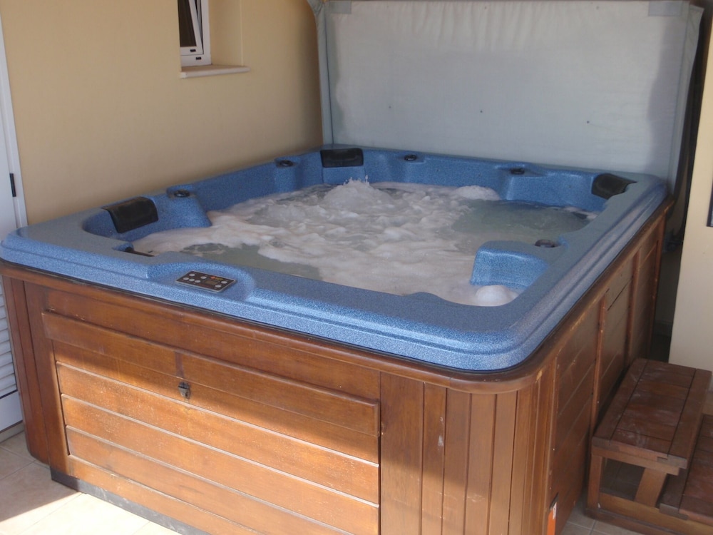 top View Villa Pool- Not Overlooked - Panoramic Views -free Wifi-uk Tv