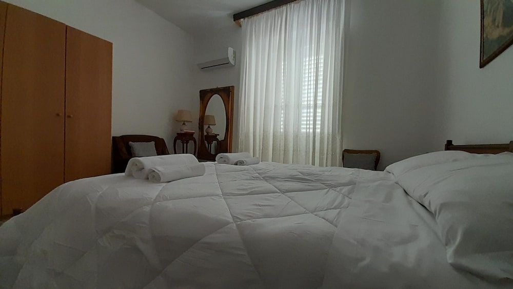 Welcomely - Janas de Ilu view 5