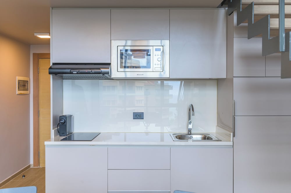 Jounieh Living - Residences by Local Host