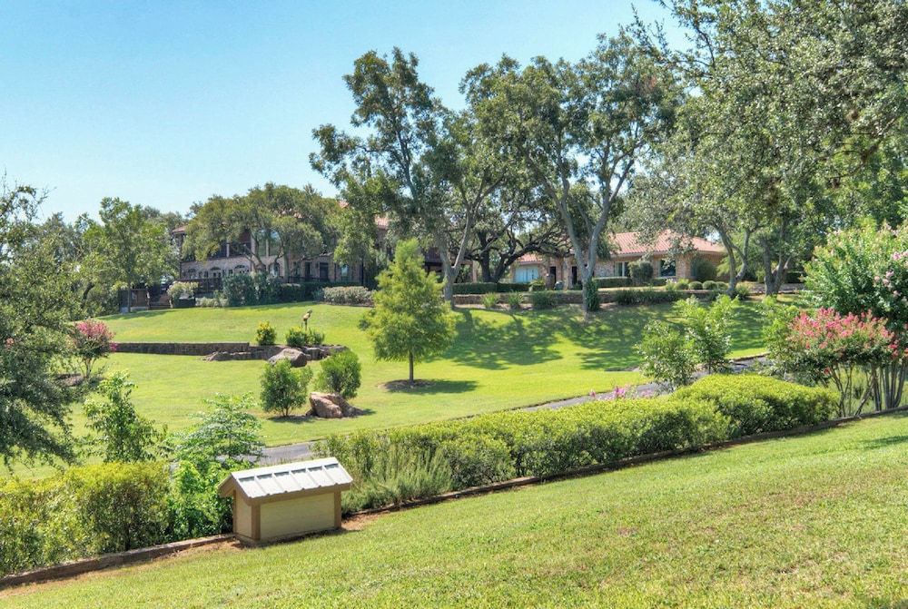 Upstay -10 Waterfront Mansion with Jetty