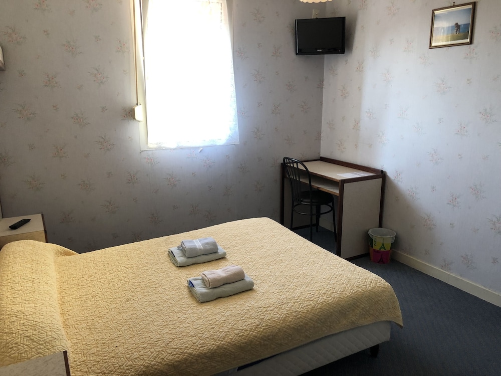 Le Relais du Lac view 3