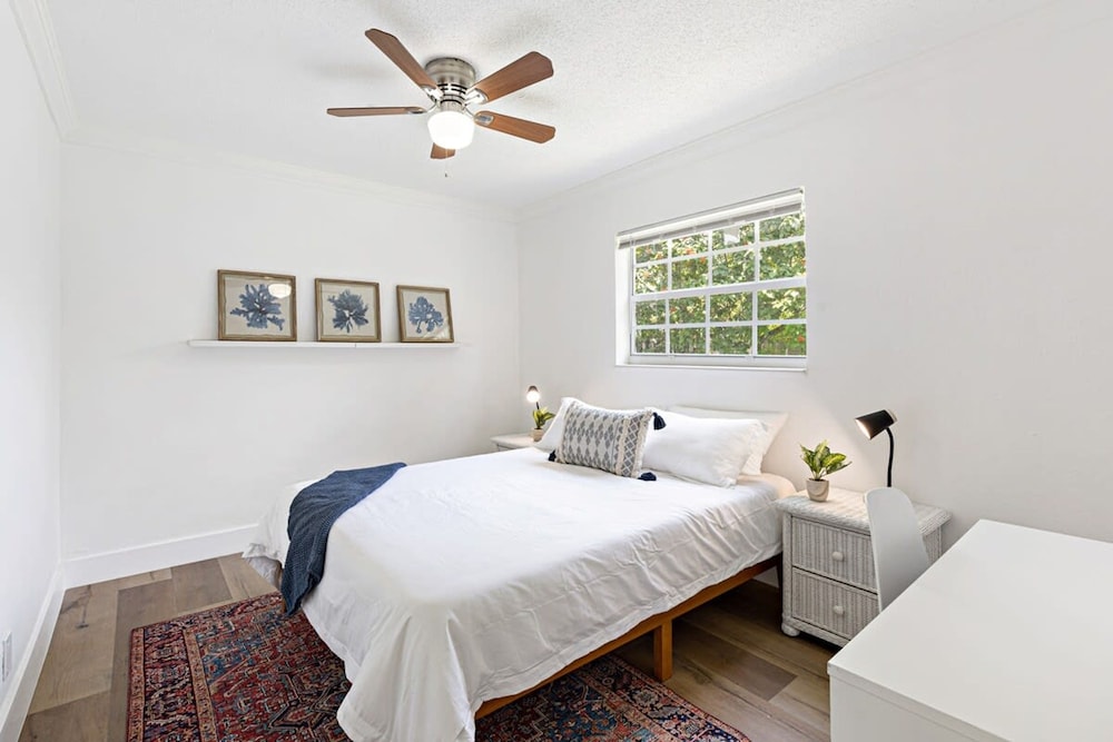 Bright and Spacious 2 BR Apartment