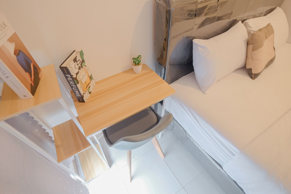Cozy And Simply Look Studio Apartment Tokyo Riverside Pik 2