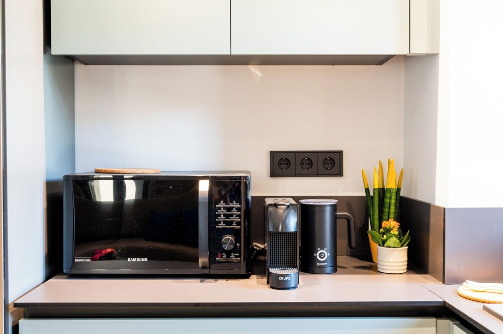 Cardamilia Suites