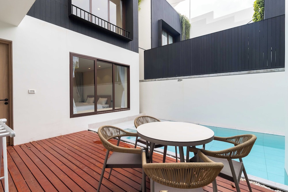 2Br Peaceful Pool Villa V275