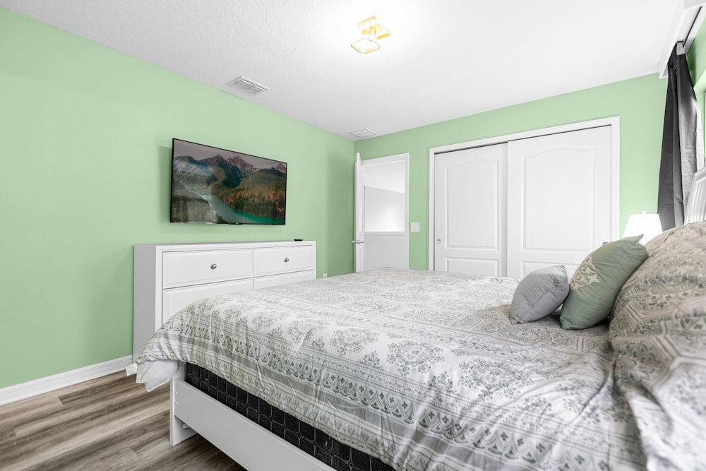 8881 QL Serenity Haven Luxurious Disney World