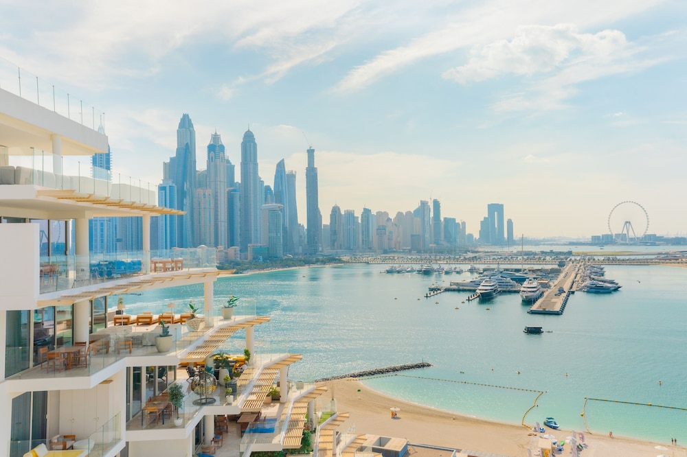 EDEN'S Homes & Villas - FIVE Residences