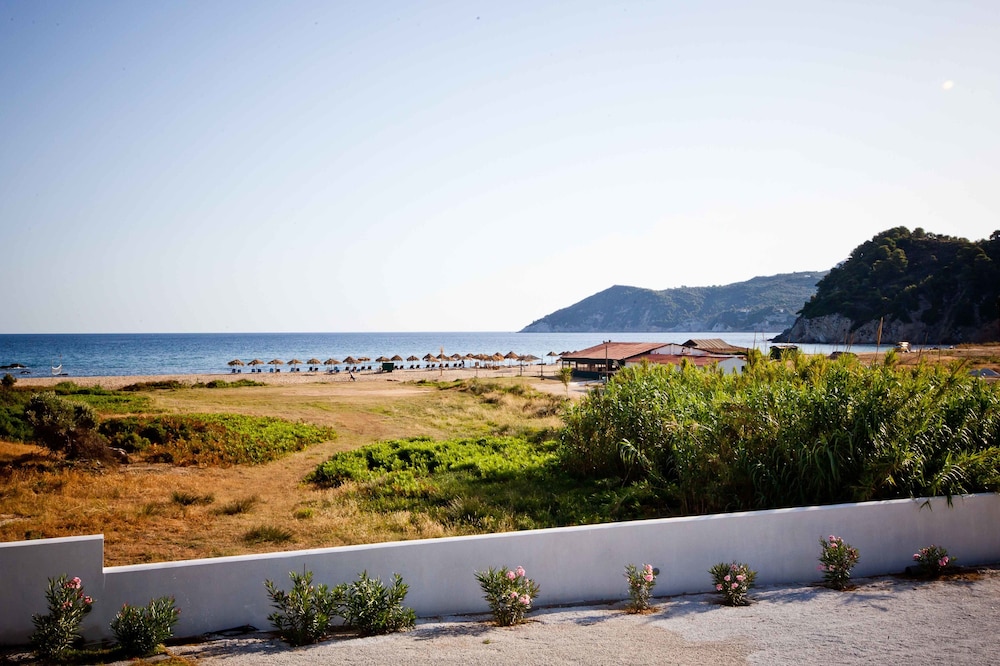 Aselinos Suites