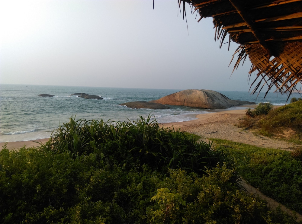 The Beach Camp Yala