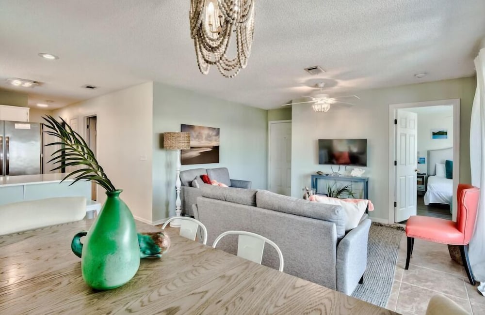 Beachside Villas 931- Mellow Waves