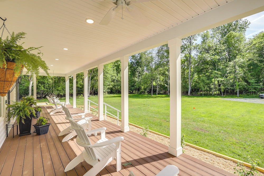 Eastern Shore Getaway: Walk to Tolchester Marina! - Property Image 1