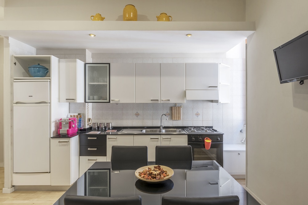 Vittorio Emanuele Apartment
