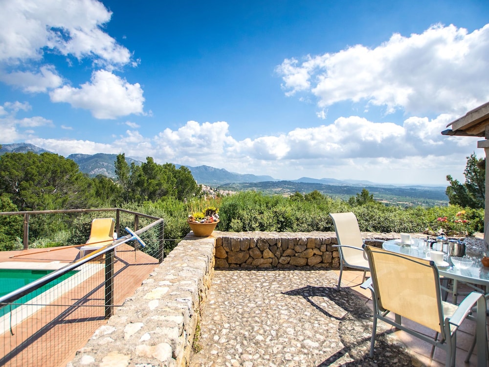Villa in Mallorca With Private Pool photo 5
