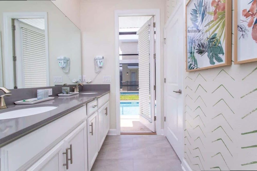 Family 5BD Spa Pool Game Loft Near Disney