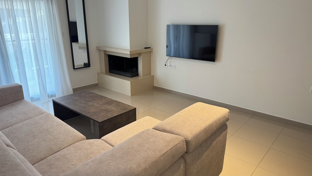 Icon Apartments