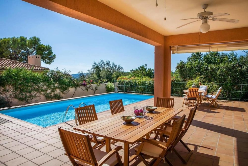 Villa Ionian Rose in Afrato