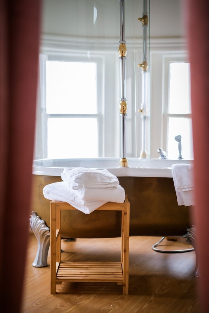 Swann House Historic Dupont Circle Inn