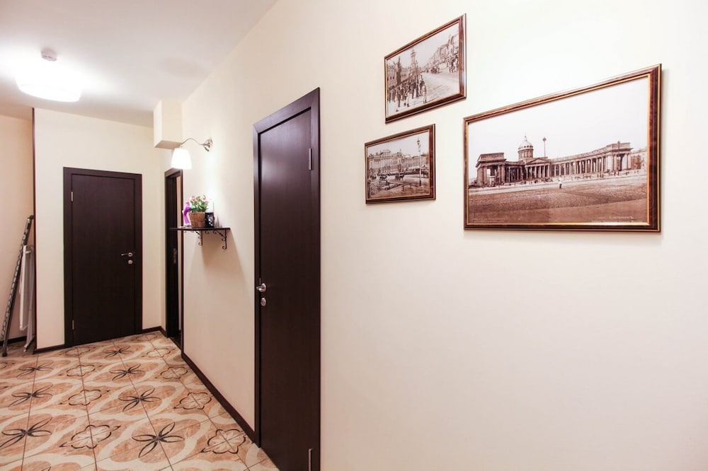 Acme Petrogradskaya