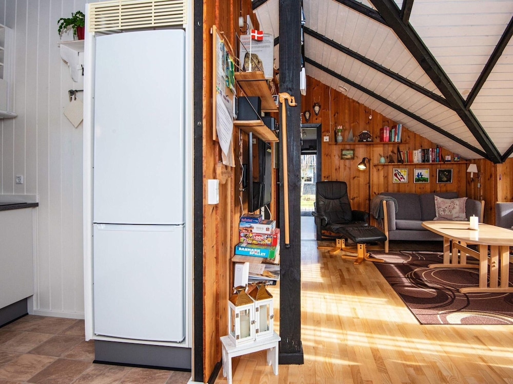 6 Person Holiday Home in Ulfborg view 3