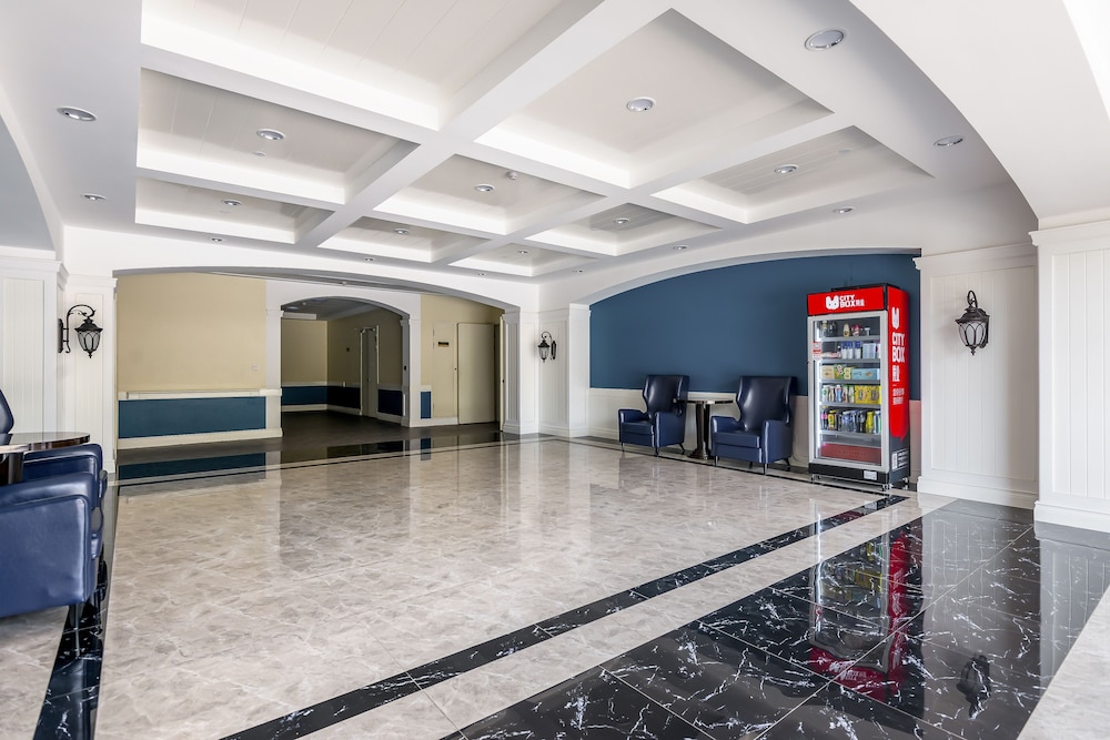 Shanghai Xinchuan Boutique Apartment