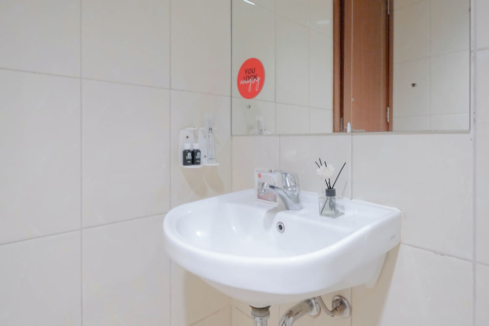 Best Deal and Comfy 2BR Apartment at Vittoria Residence