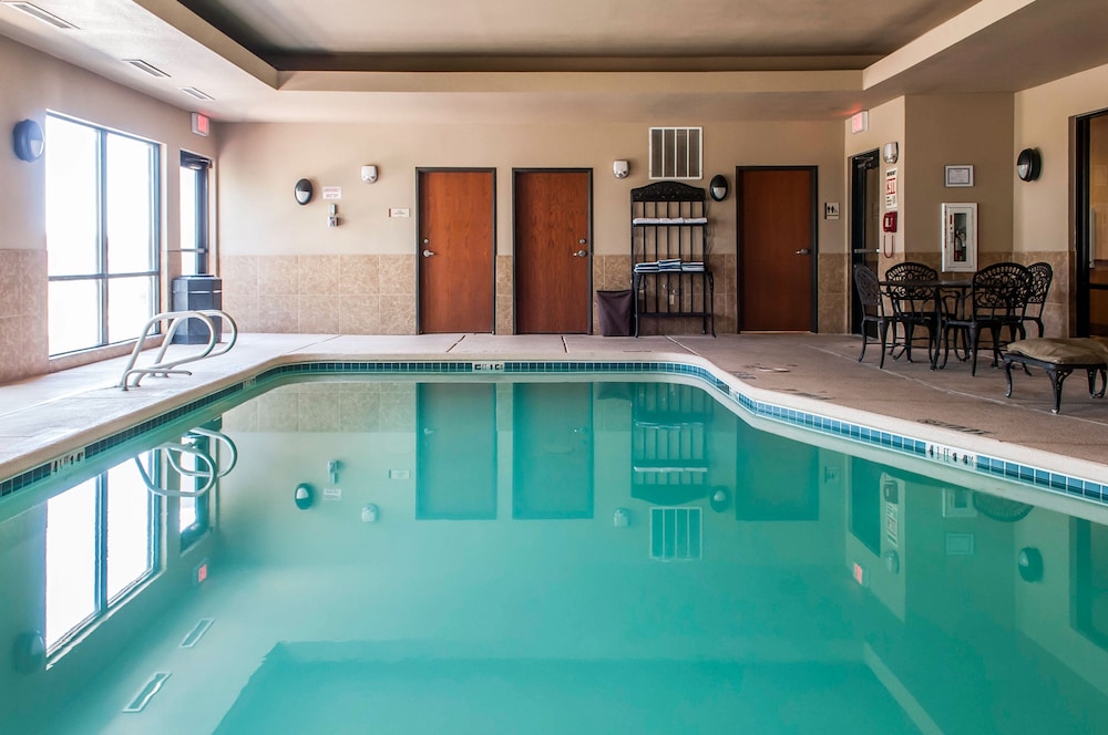 Hobbs Vacations - MainStay Suites - Property Image 34