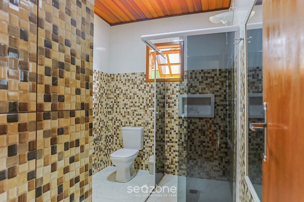 Casa 3Q completa c/ Piscina e Churrasq. DOJ0690