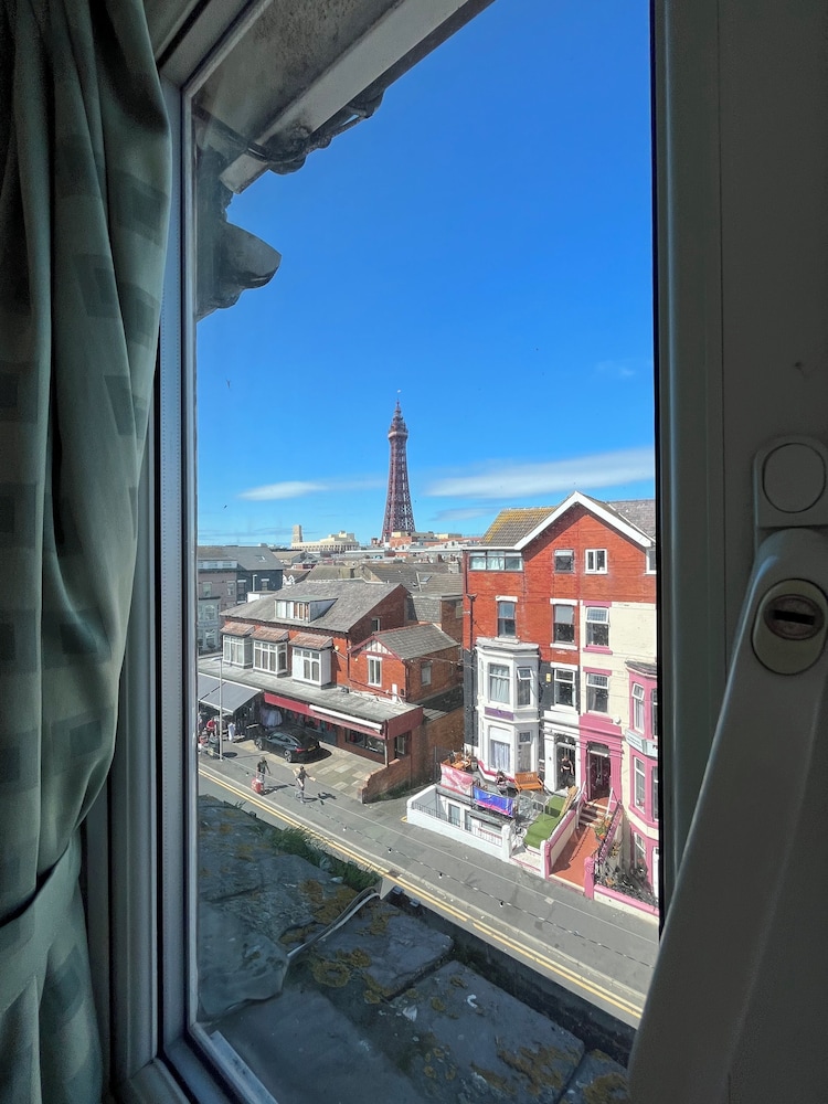 Fairhaven Hotel Central Blackpool