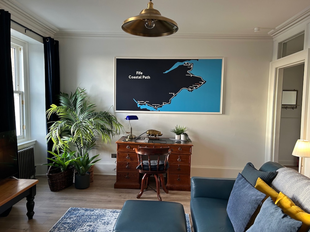 Seaview 2-bed Apartment on Anstruther Harbourfront
