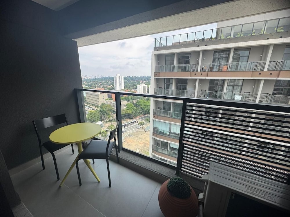 Haus Mitre Residences